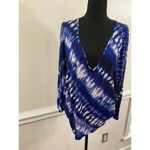 EXPRESS WOMENS BLOUSE SIZE LARGE NWT‎